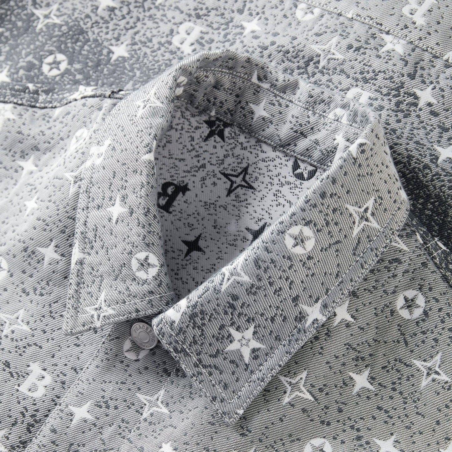 Men's Loose Fit 3D Jacquard Denim Jacket – White Gradient Design for Spring and Fall 3